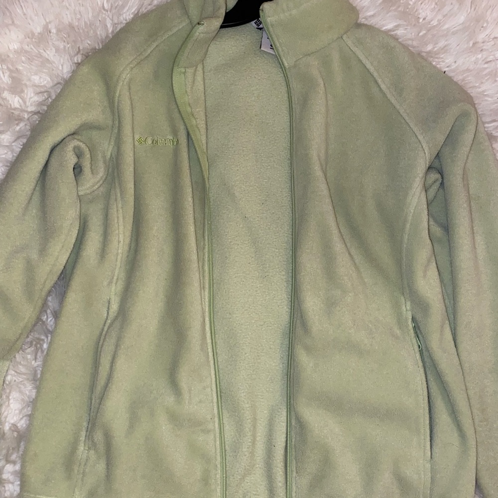 Columbia woman’s jacket large
